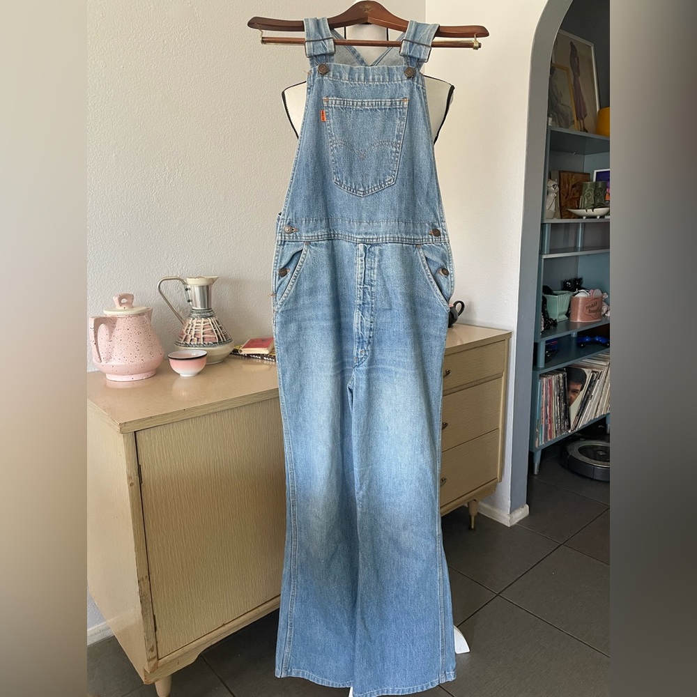 1970s vintage flared orange tag Levi’s overalls